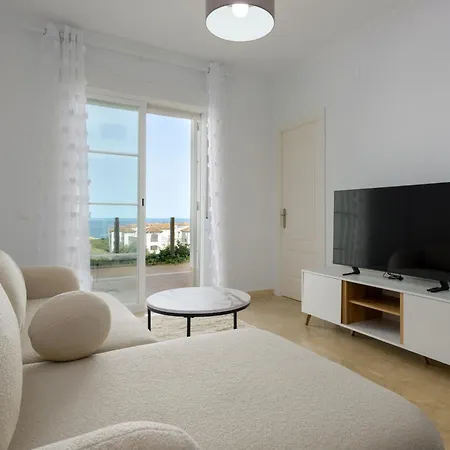Small Oasis Sea View Apartment Marbella